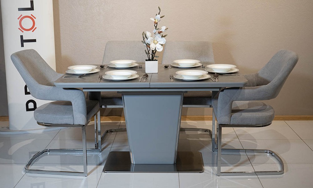 Обідній комплект: стіл Паскаль і стільці Берналь Prestol™