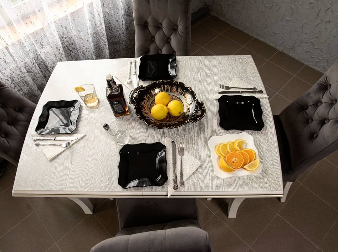 Обідній комплект: стіл Класік і стільці Астон M-mebel™